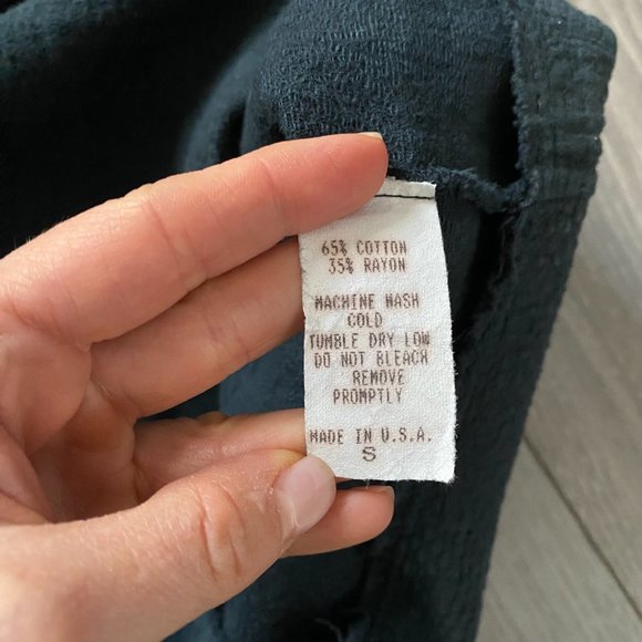 Black Crane Quilted Dress - Picture 5 of 10